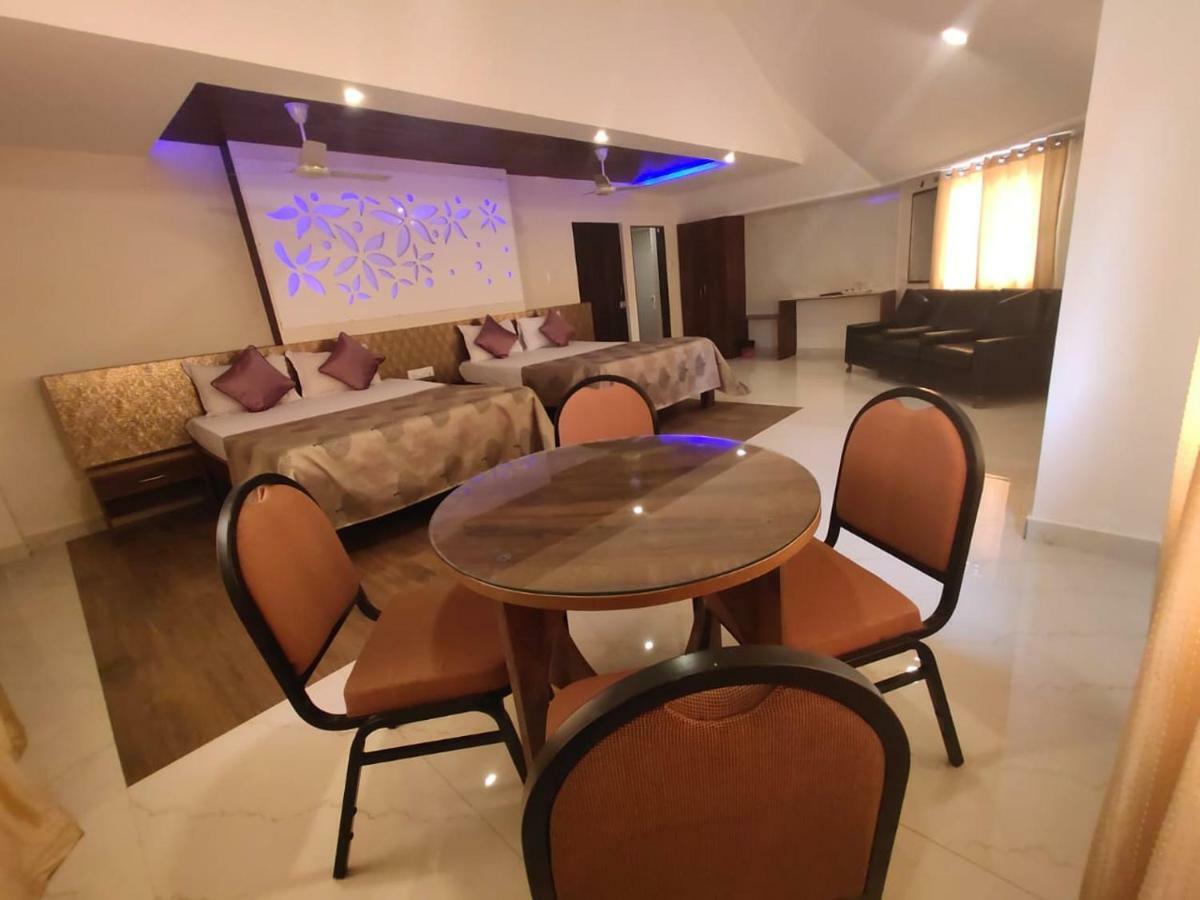 Nandi Mount Palazzo酒店 外观 照片